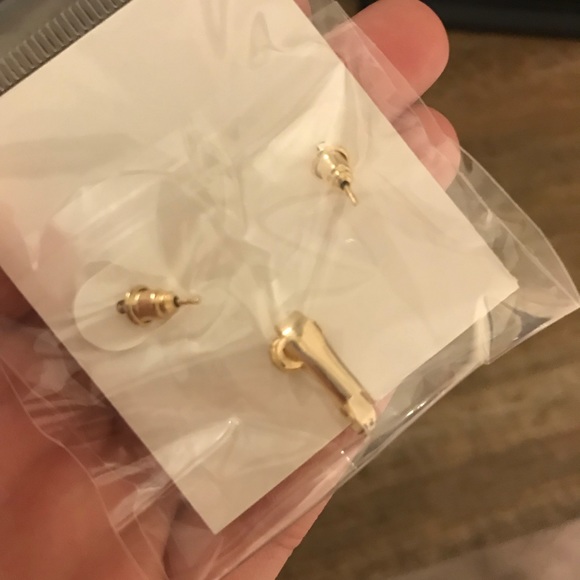 Crystal Climber | Cuff and Stud Earrings - Picture 5 of 5